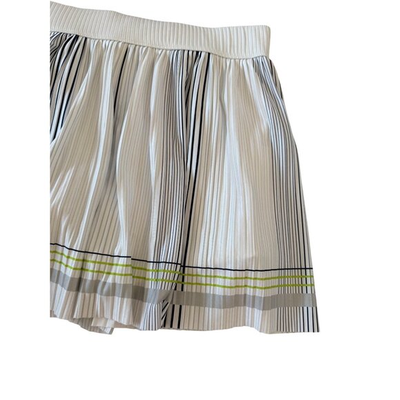 KSWISS White Blue Pleated Tennis Pickleball Skirt Size Medium - Picture 2 of 6